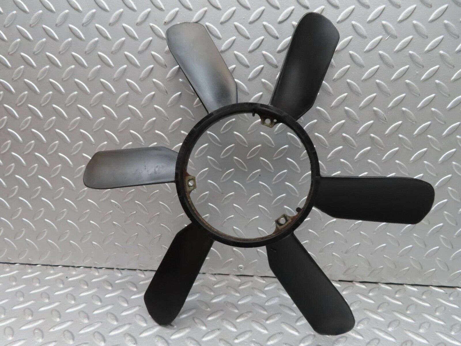 15046 Mercedes-Benz W140 S320 Engine Cooling Fan 1032000623