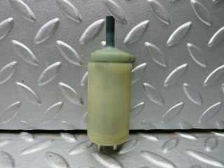 22143 Mercedes-Benz S123 280TE Wagon Windscreen Washer Pump