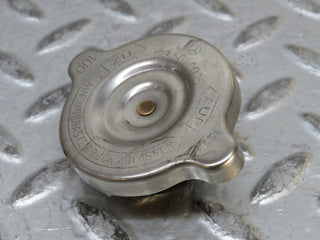 28790 Mercedes-Benz W123 230E Radiator Cap 1235010015