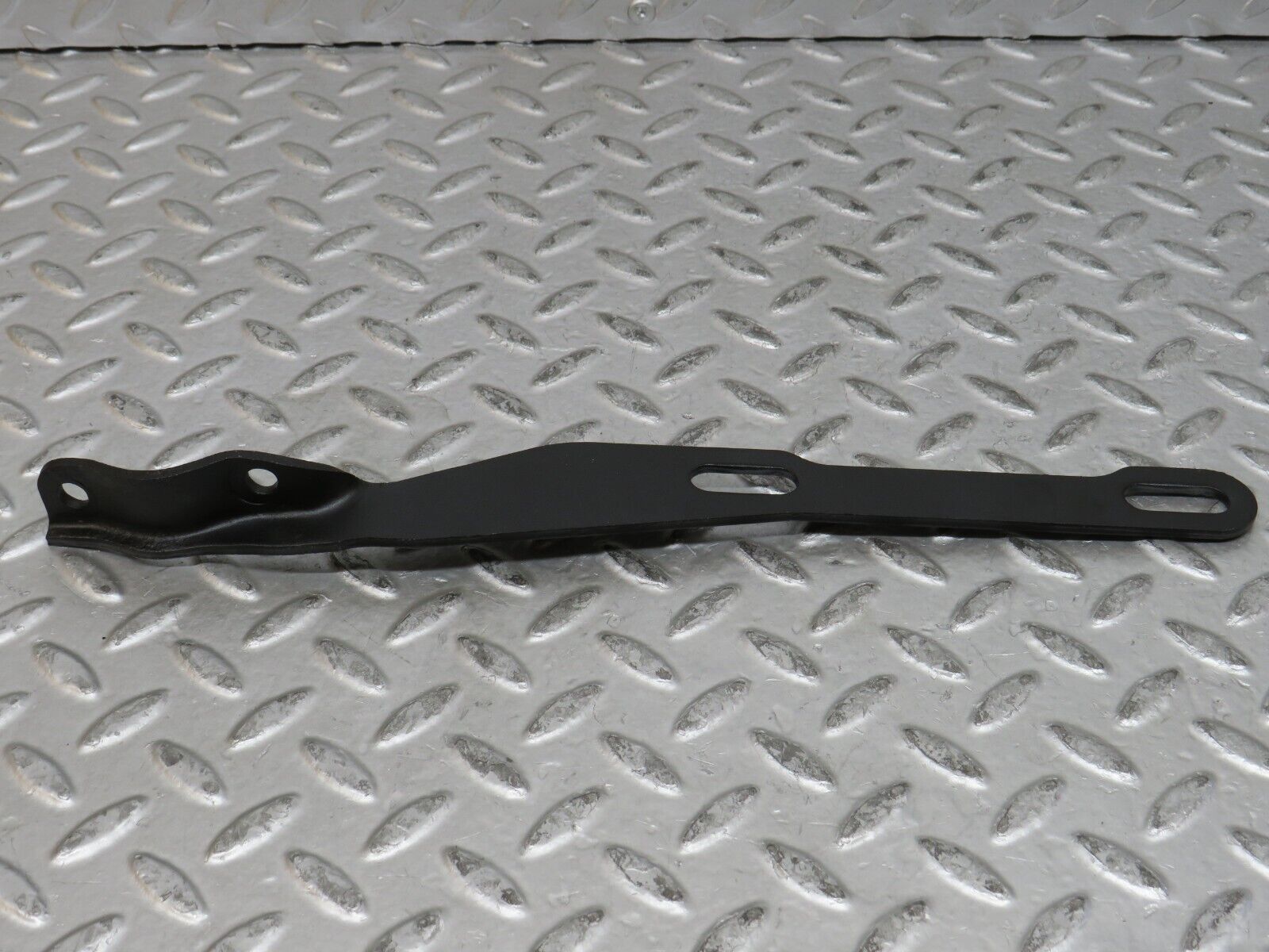 28366 Mercedes-Benz S123 240D Wagon Exhaust Bracket