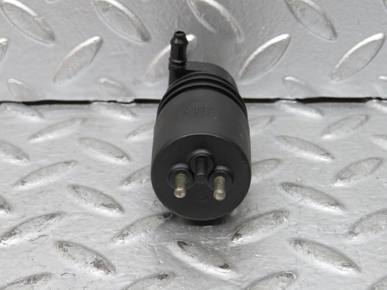 27612 Mercedes-Benz S124 300TE Wagon Windscreen Washer Pump