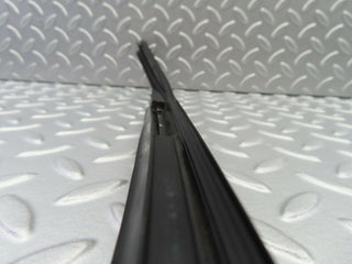 6756 Mercedes-Benz S124 E220 Wagon Seal Right Side For A Pillar 1246980298