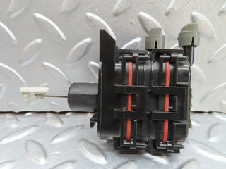 W140 Coupe heater box vacuum actuator used OEM