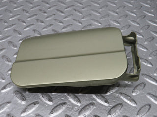 0565 Mercedes-Benz W123 230E Fuel Tank Flap Cap 1235840039