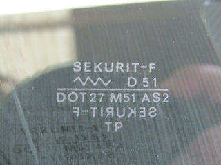 R107 SLC side window flap right rear used OEM