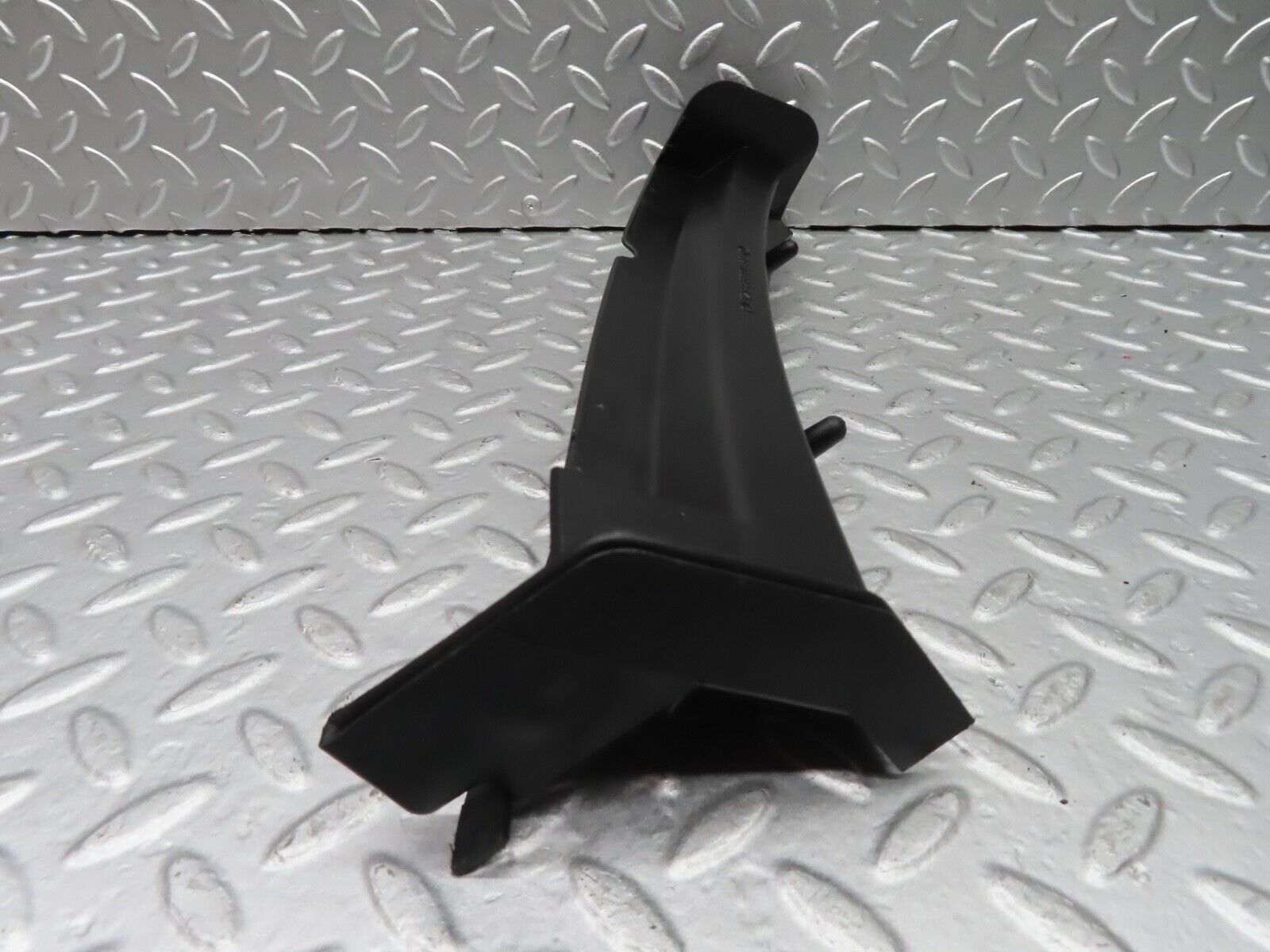 19892 Mercedes-Benz R129 300SL Coupe Windscreen Drain Channel Left 1298310536