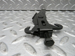 21788 Mercedes-Benz W126 300SE Handbrake Regulator