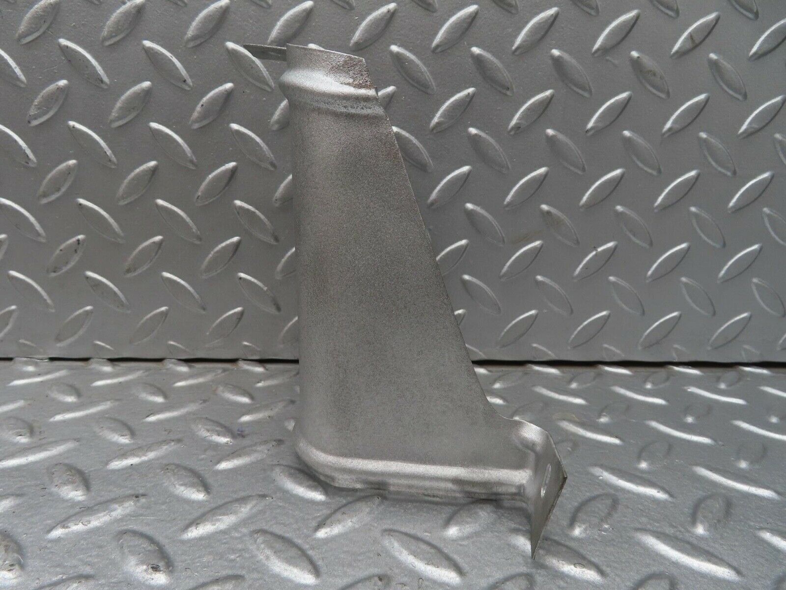 13530 Mercedes-Benz W123 200 Steering Column Heat Shield