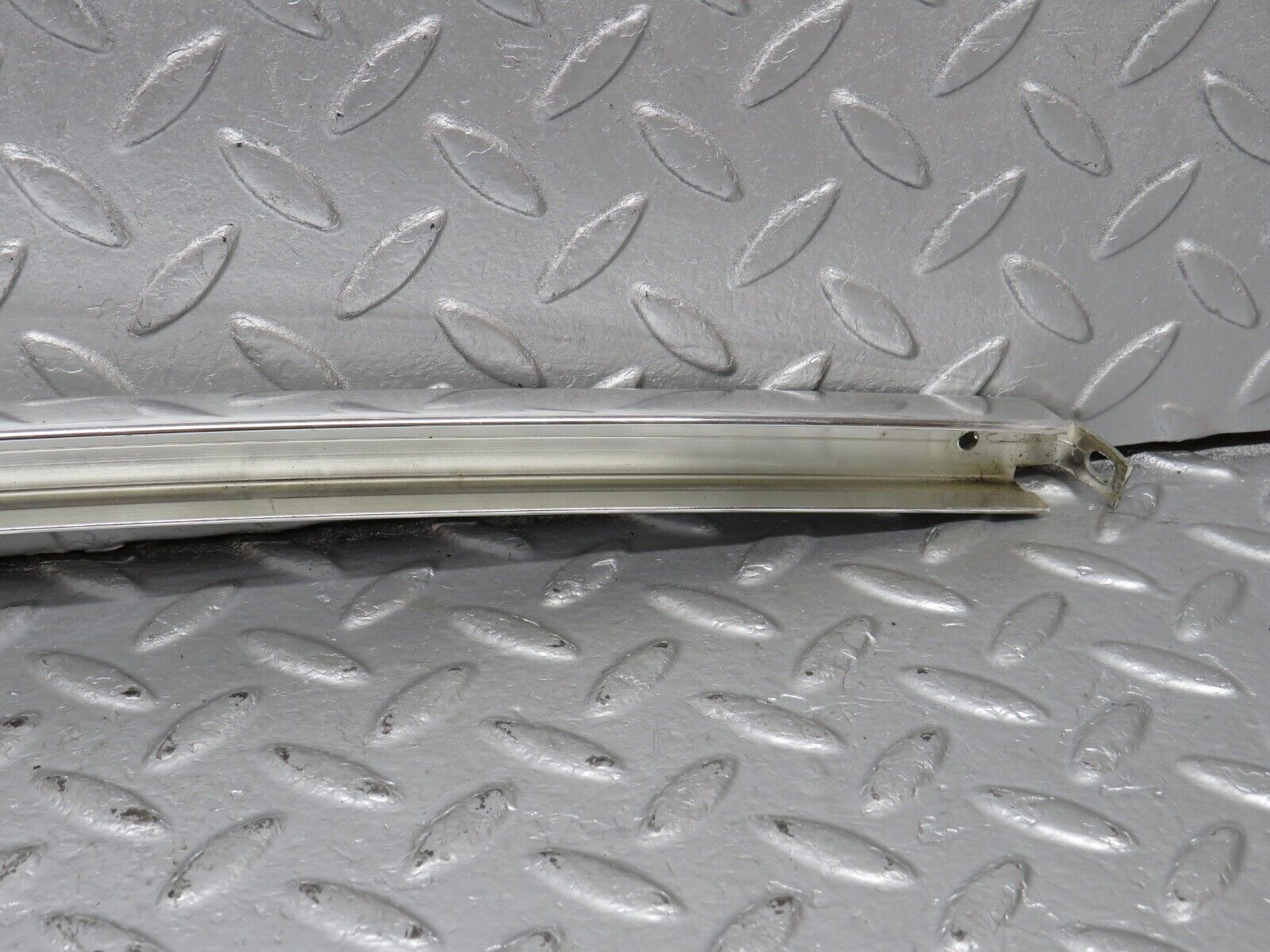 40584 Mercedes-Benz W123 300D Rear Right Door Window Chrome Channel