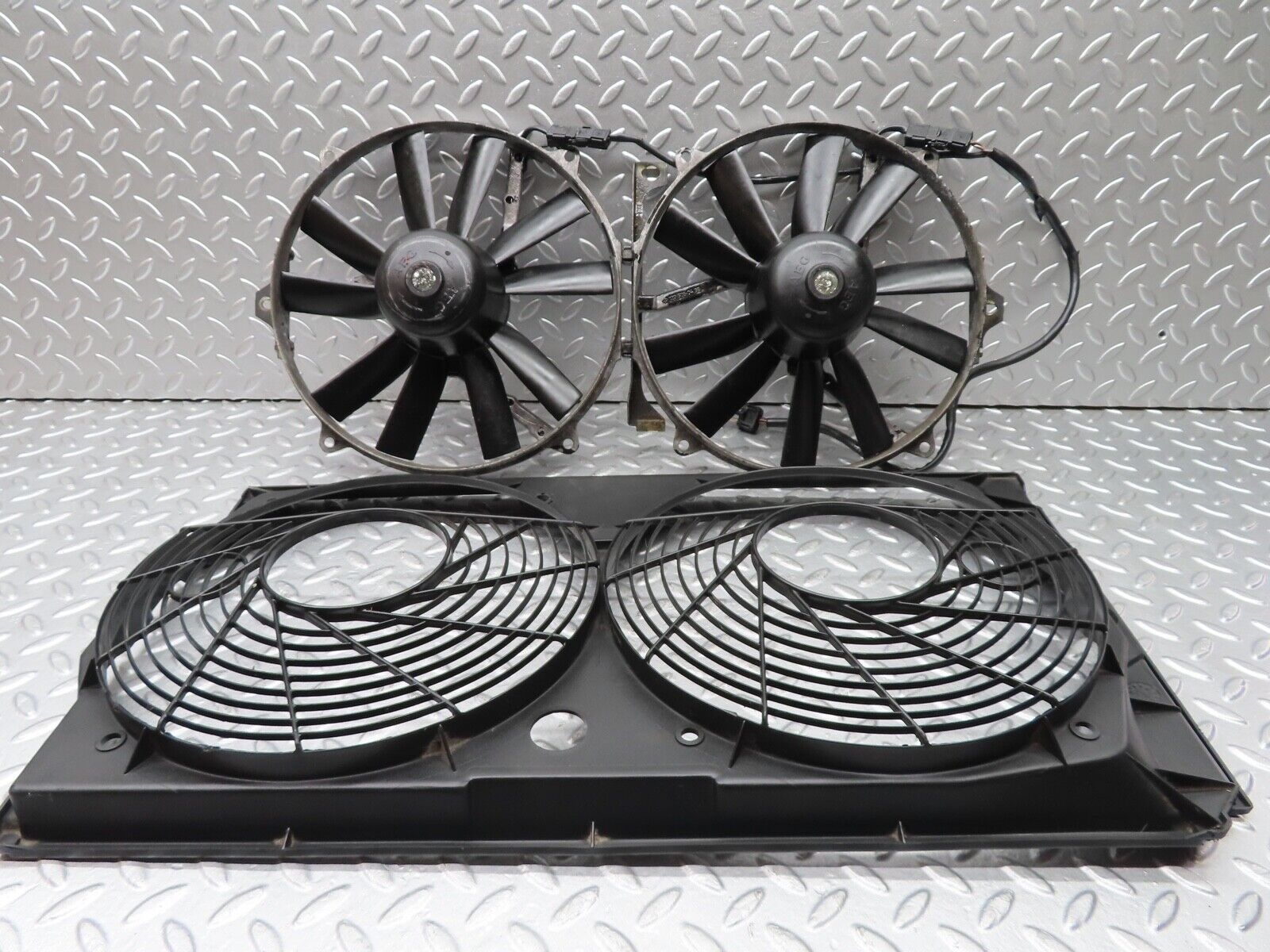 20076 Mercedes-Benz R129 300SL Coupe Radiator Cooling Fan 1295051055