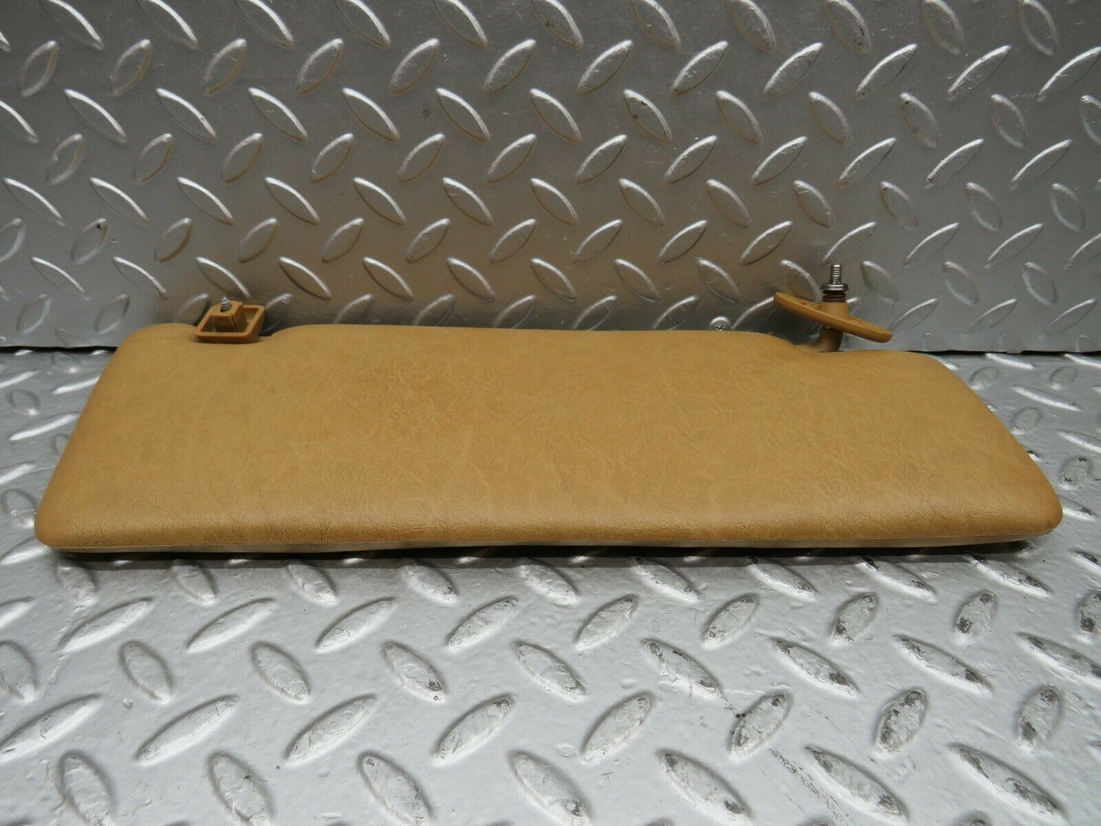 22045 Mercedes-Benz S123 280TE Wagon Sun Visor Left Side