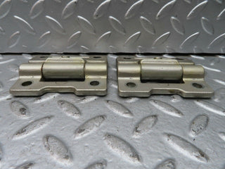 21488 Mercedes-Benz W126 300SE Door Hinges Pair 1237200037