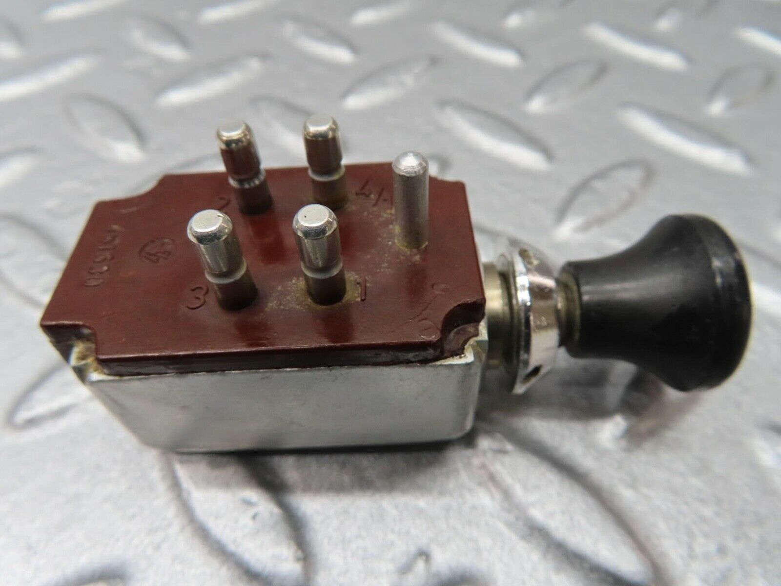 12721 Mercedes-Benz W111 220SE Windscreen Wiper Pull Switch 461630