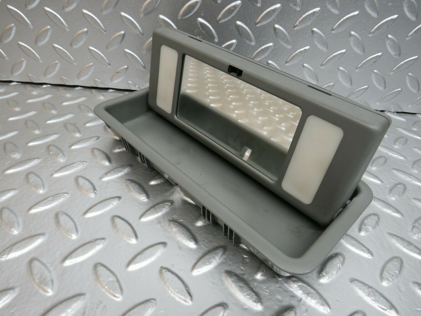 24592 Mercedes-Benz W140 S320 Interior Vanity Mirror