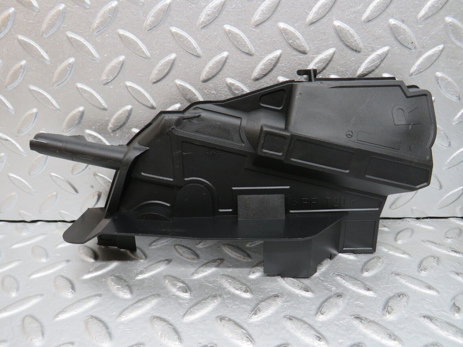 33409 Mercedes-Benz W202 C180 Front Door Lock Cover Pair