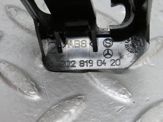 33451 Mercedes-Benz W202 C180 Front Seat Trim Cover Pair 2029190320 2029190420