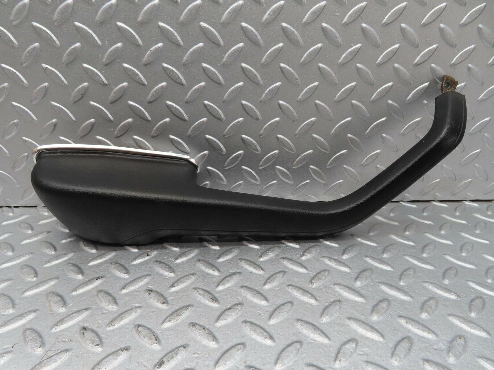 14207 Mercedes-Benz W116 350SE Rear Left Interior Door Handle Black