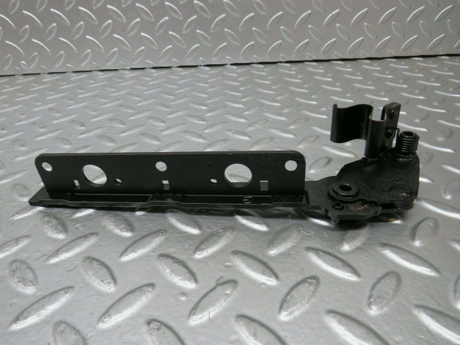 24315 Mercedes-Benz S124 220TE Wagon Trunk Floor Cover Hinge Pair