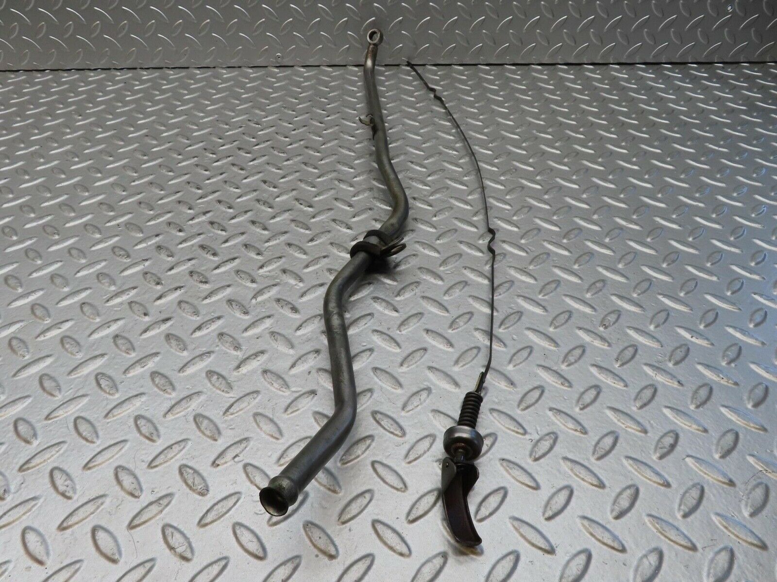 15752 Mercedes-Benz R107 450SL Gearbox Dipstick