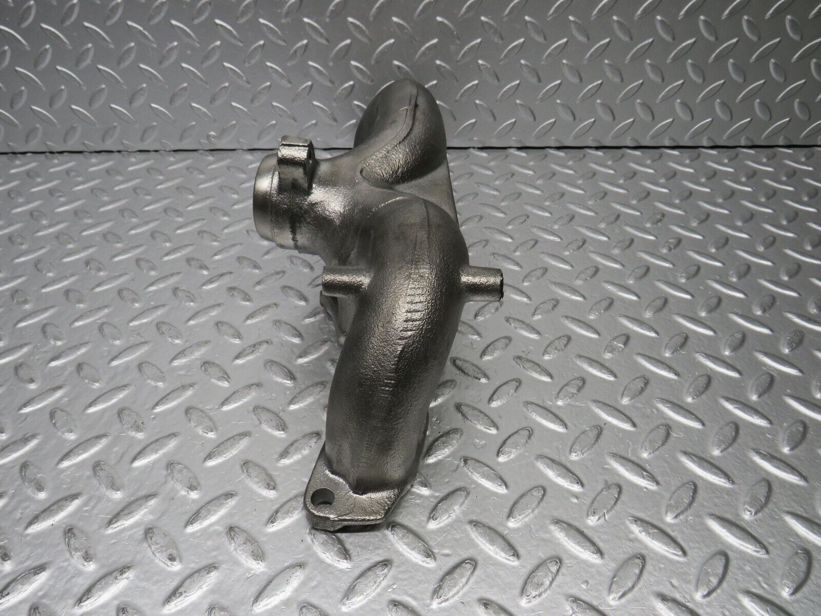 30768 Mercedes-Benz W201 190E 2.0L Exhaust Manifold 1021421301