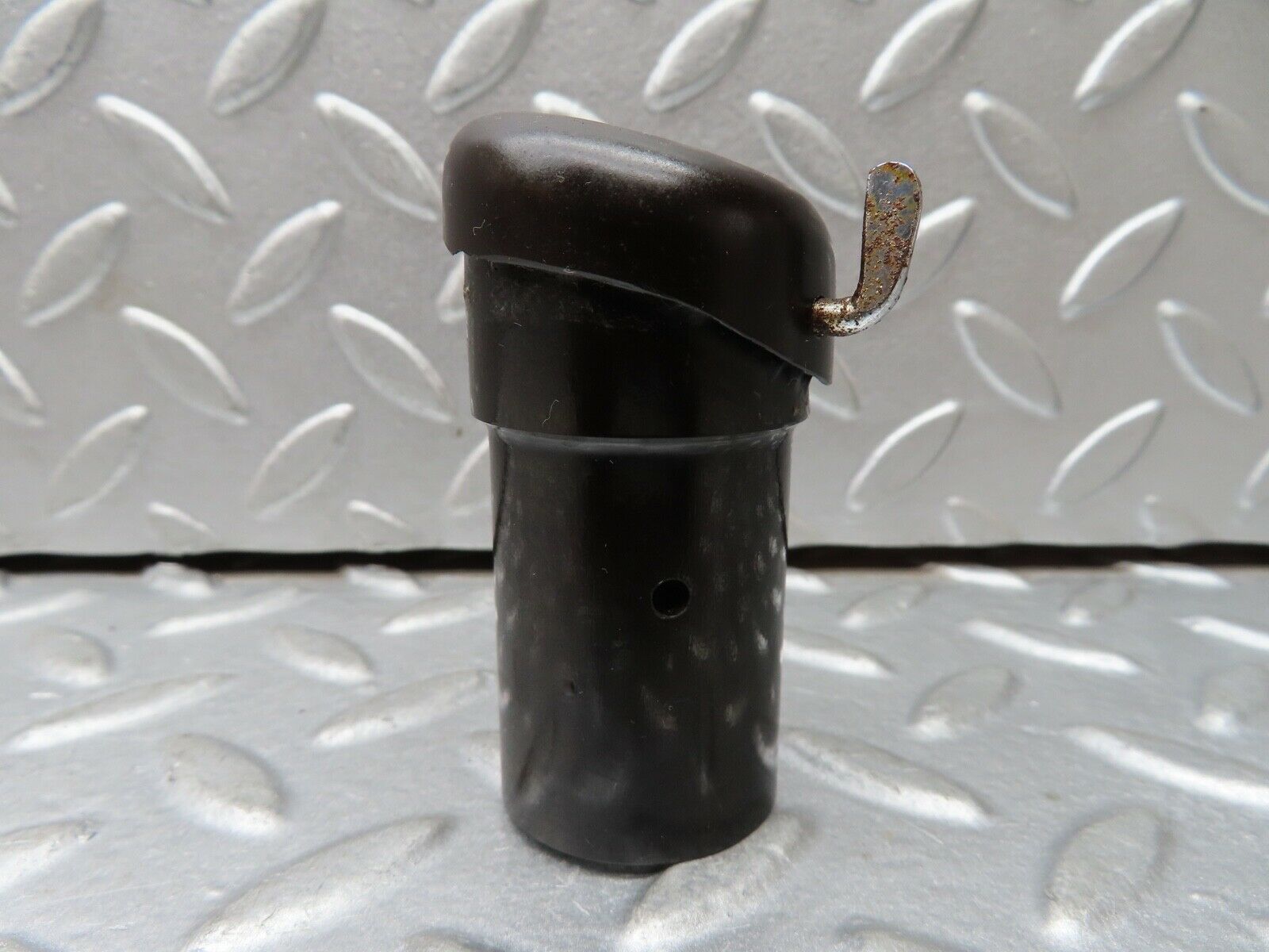 18898 Mercedes-Benz W121 190b Ponton Bakelite Dashboard Air Vent