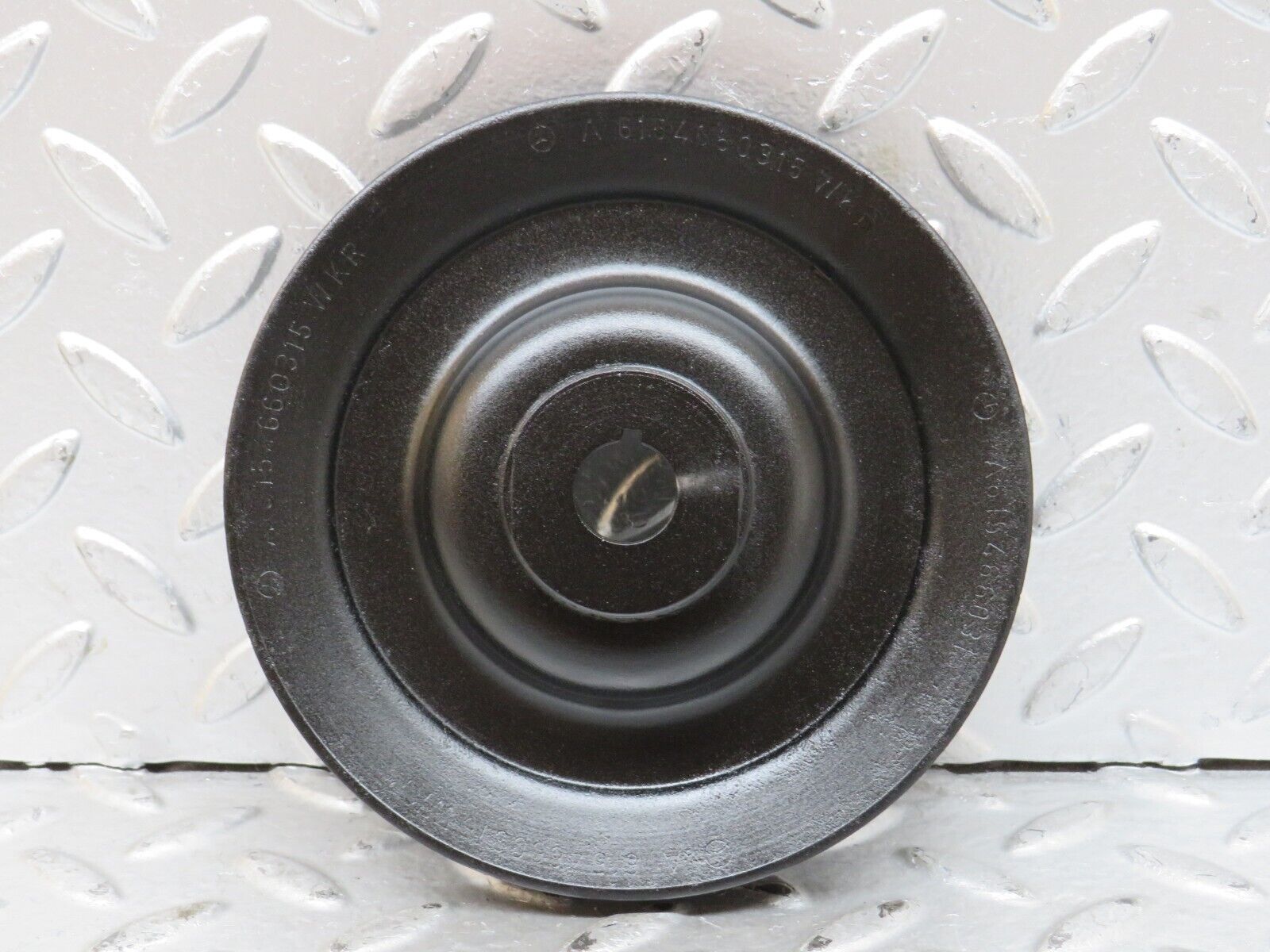 28440 Mercedes-Benz S123 240D Wagon Power Steering Pump Pulley 6154660315