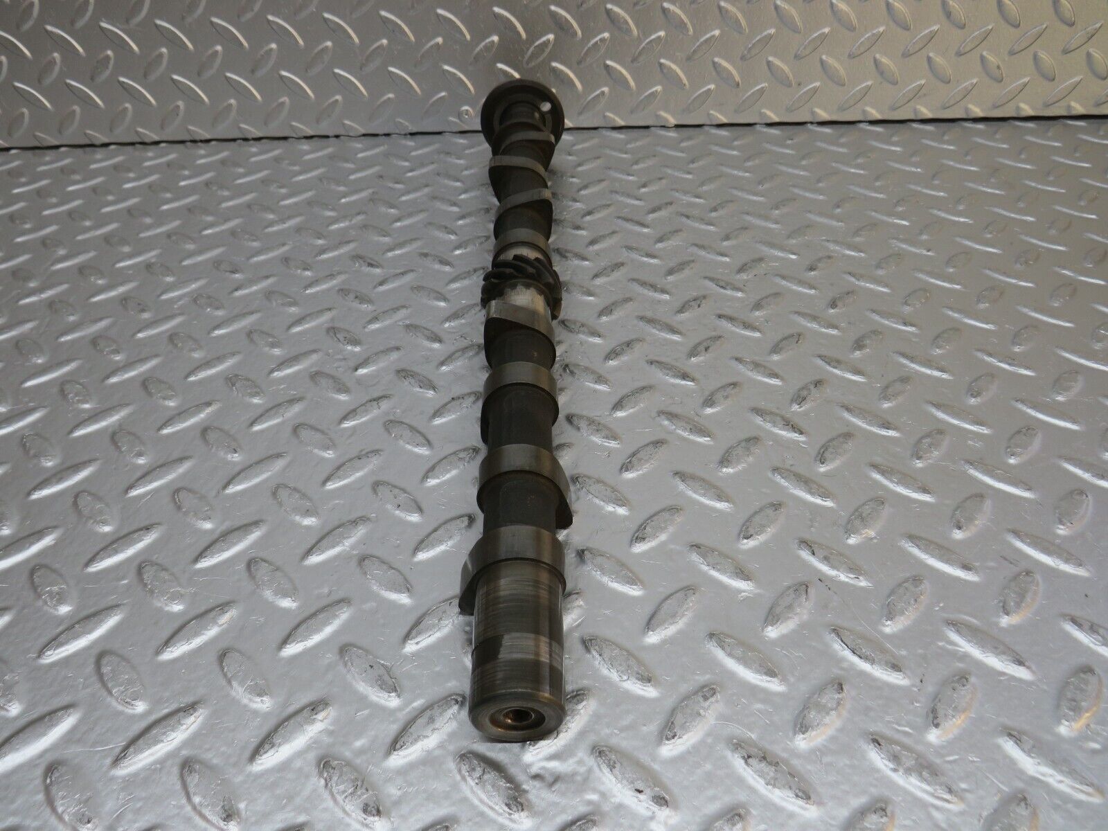 0327 Mercedes-Benz W120 180D Ponton Camshaft OM636
