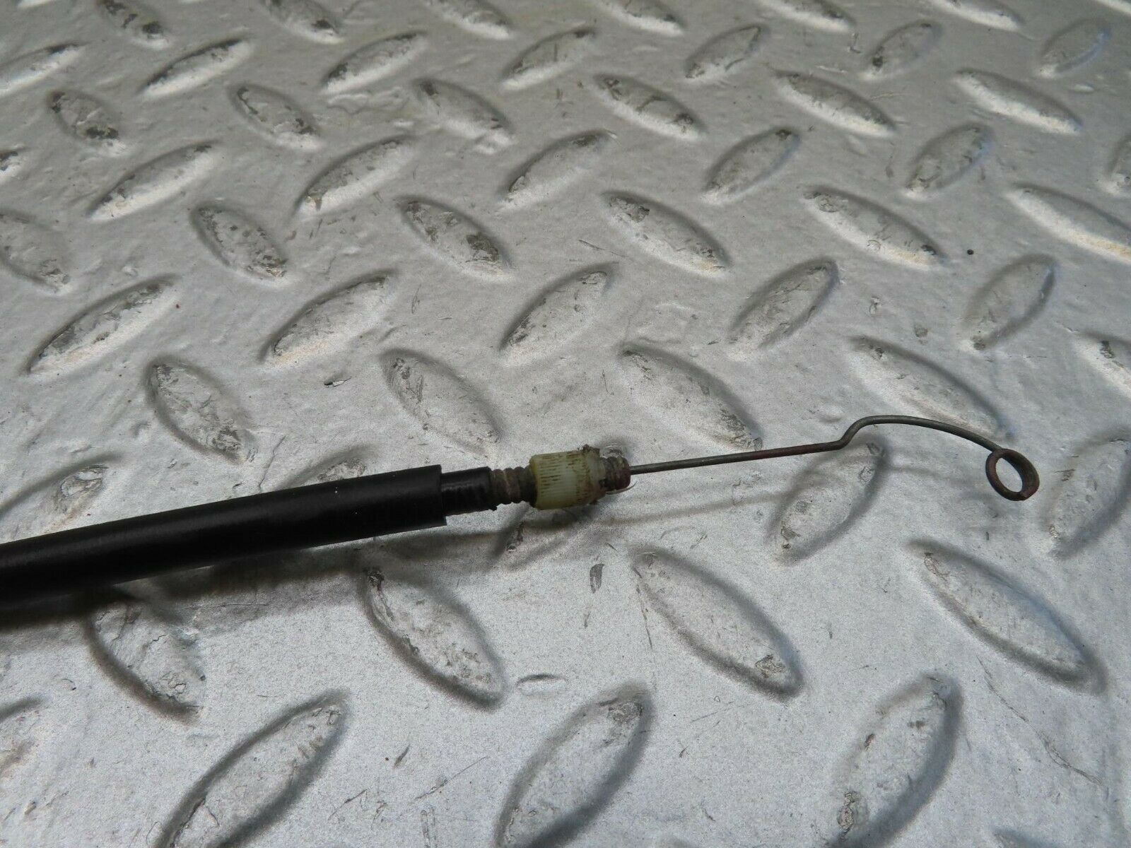 15528 Mercedes-Benz R107 450SL Coupe Heater Air Duct