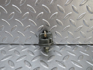 25780 Mercedes-Benz W124 280E Oil Pressure Sensor 0065429417