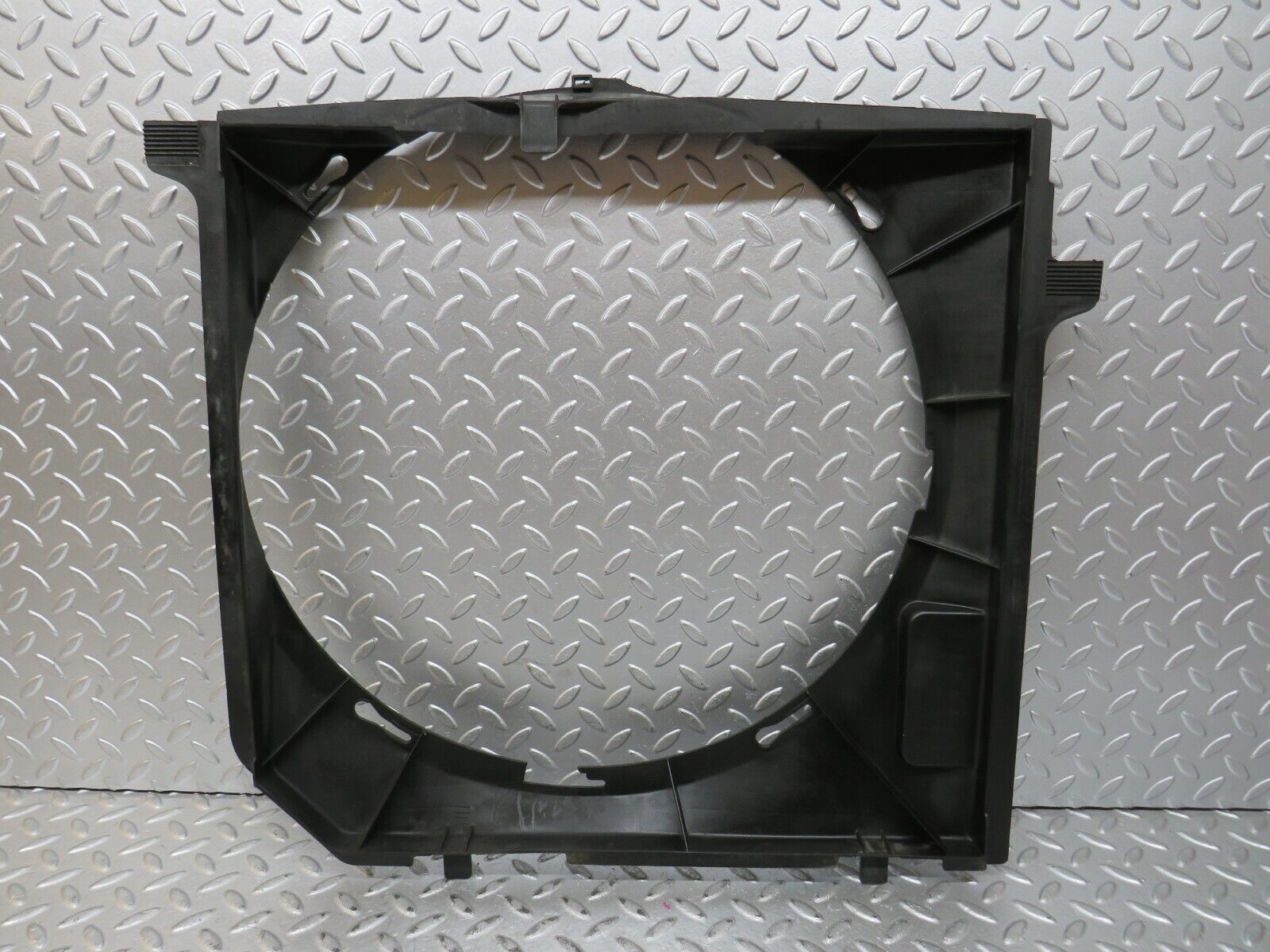 28932 Mercedes-Benz C124 320CE Radiator Fan Shroud Fan Cover  1245000755