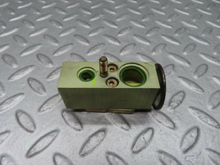 R129 SL air condition expansion valve used OEM