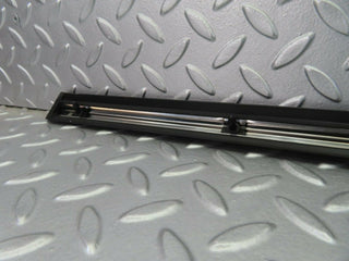 10288 Mercedes-Benz W116 Front Right Door Centre Moulding Trim