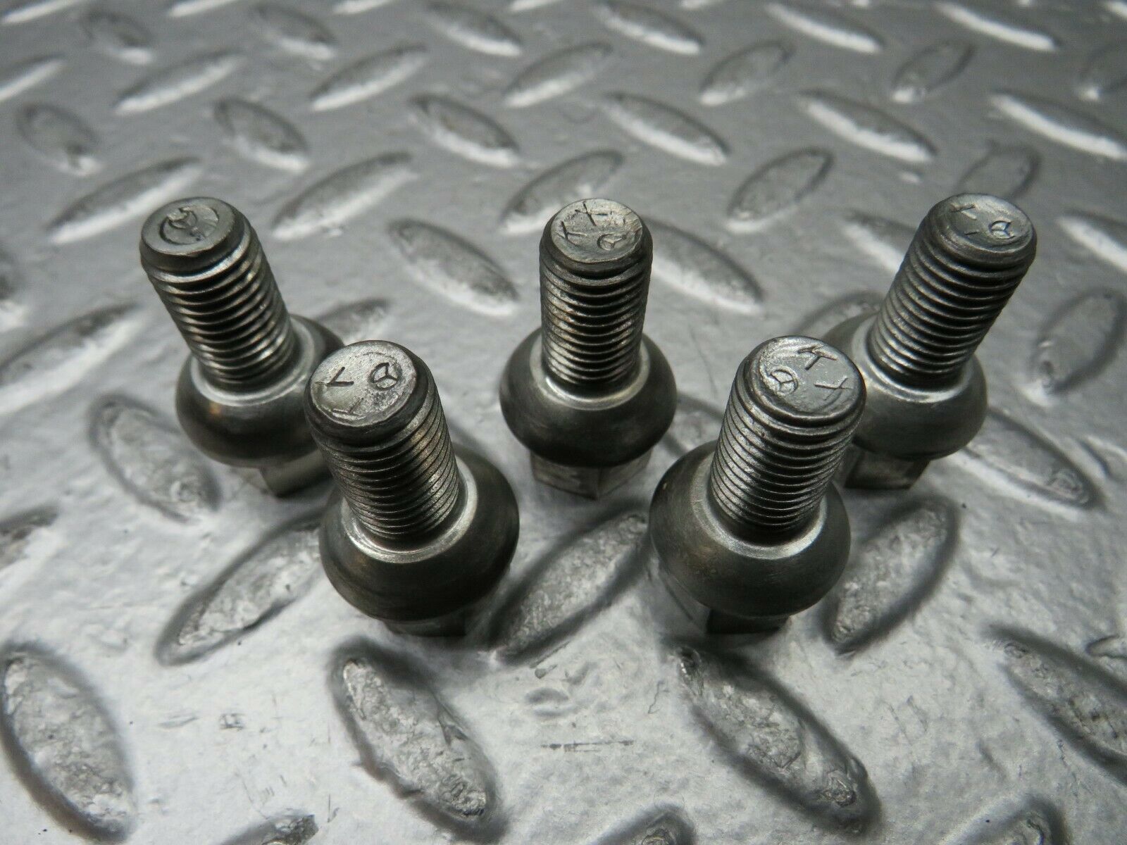 22928 Mercedes-Benz 5x Alloy Wheel Lug Bolt M12x1.5