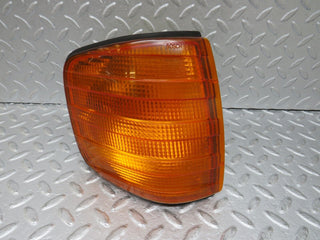 W126 front right indicator light used OEM