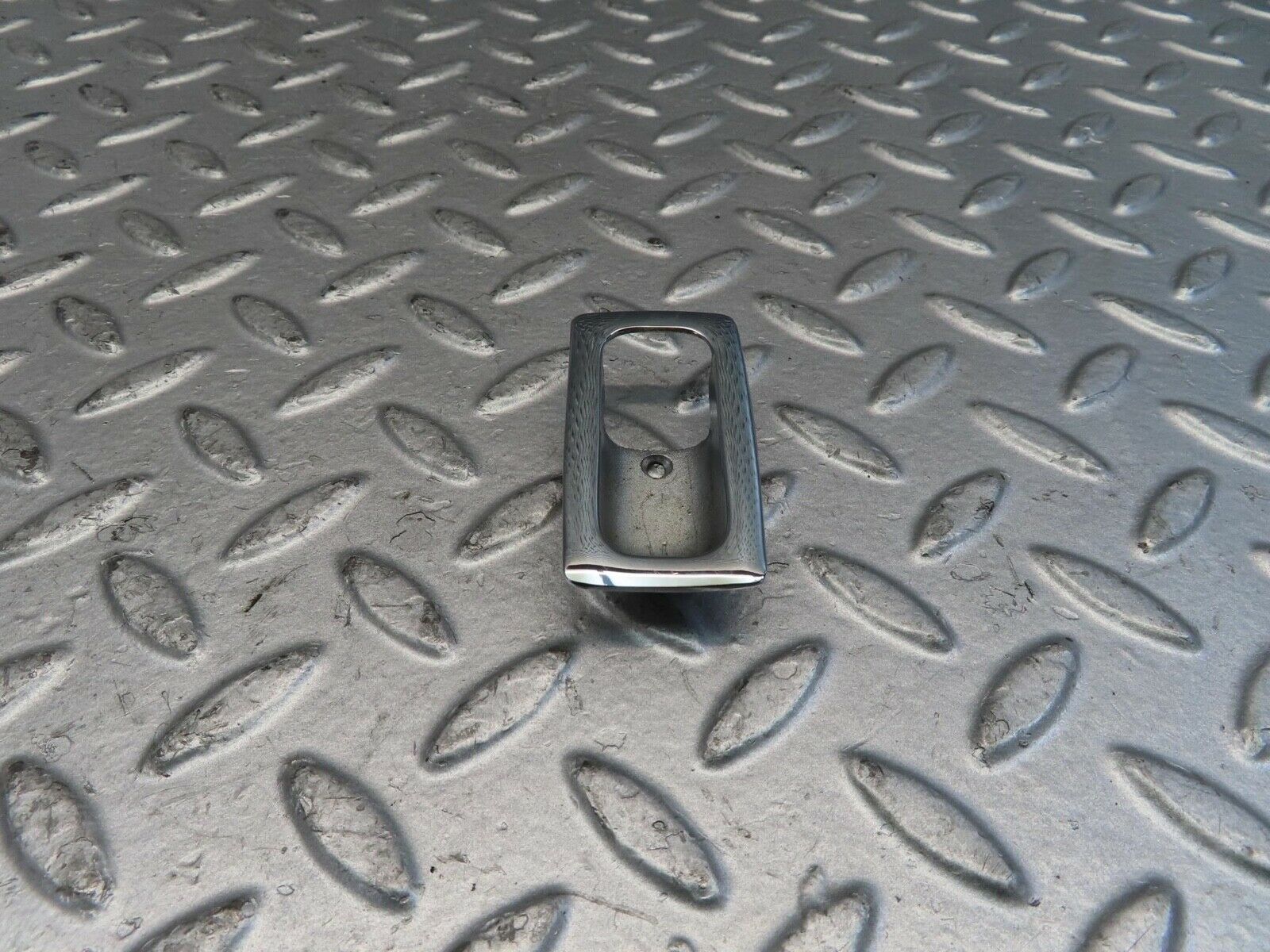 11369 Mercedes-Benz C123 230CE Coupe Door Lock Handle Surround Chrome