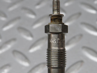 32894 Mercedes-Benz W123 300D Glow Plug Bosch Y-902R 046