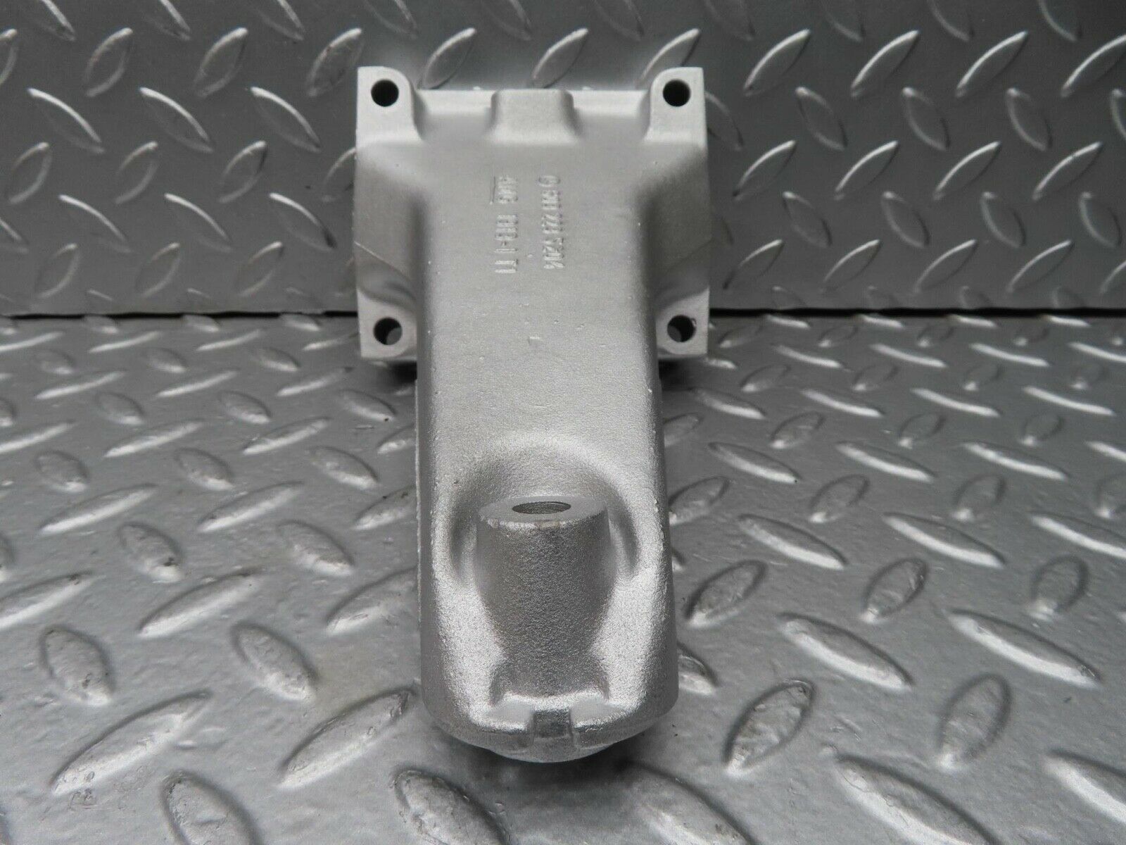 15093 Mercedes-Benz W140 S320 Engine Mount Bracket Left Side 6032235204