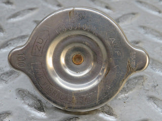 28790 Mercedes-Benz W123 230E Radiator Cap 1235010015