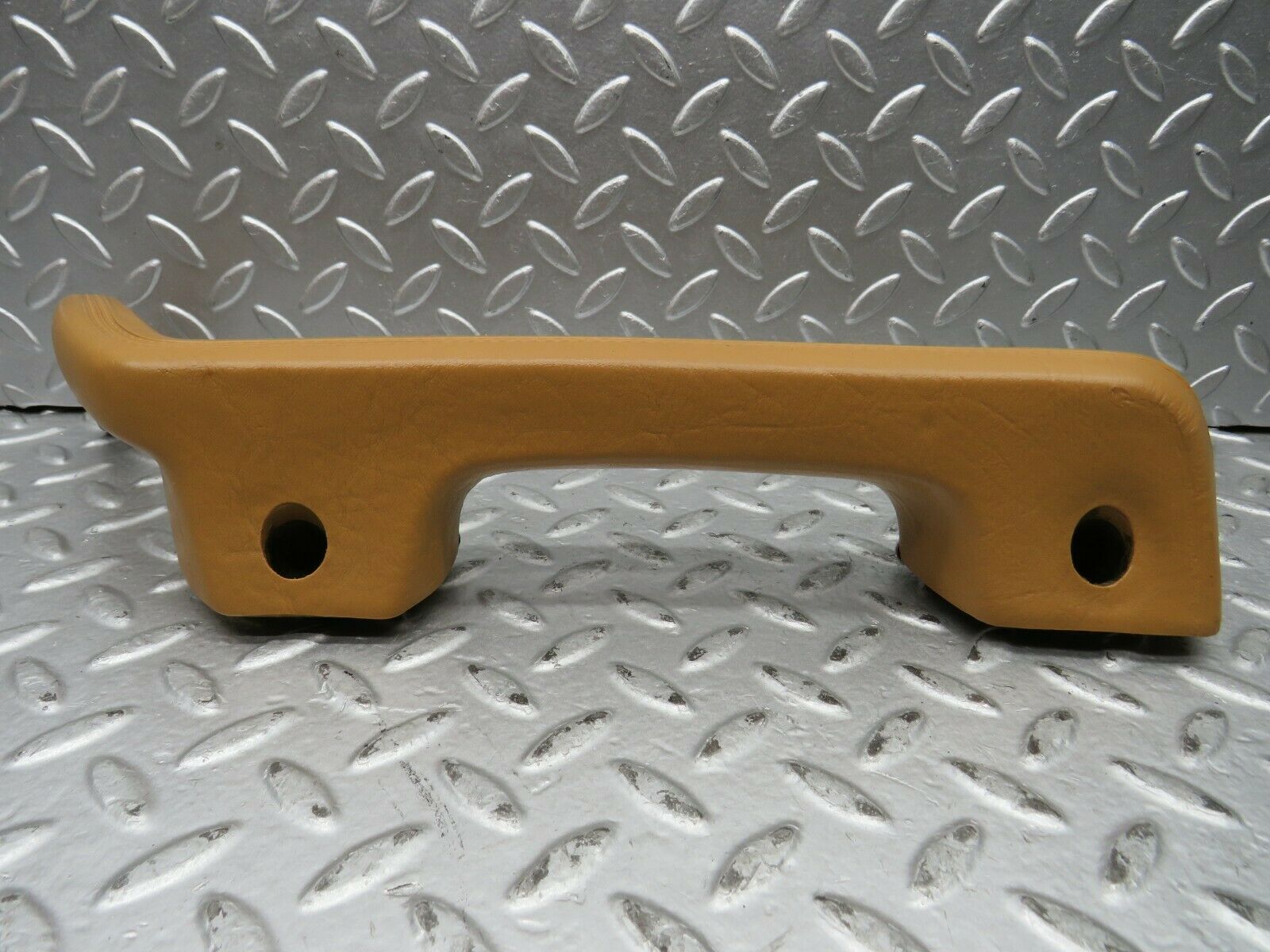 21966 Mercedes-Benz S123 280TE Rear Right Door Handle Palomino 1239701801