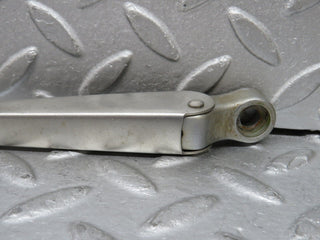 W109 windscreen wiper arm right side used OEM