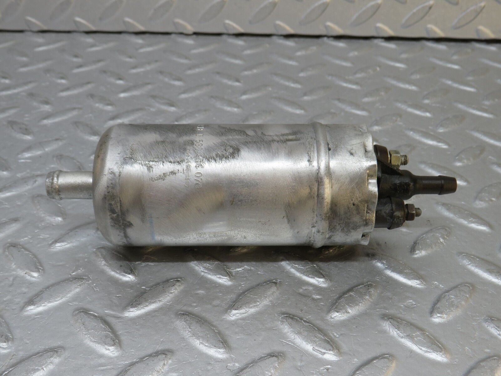 37537 Mercedes-Benz W109 300SEL Fuel Pump Bosch 0580464070