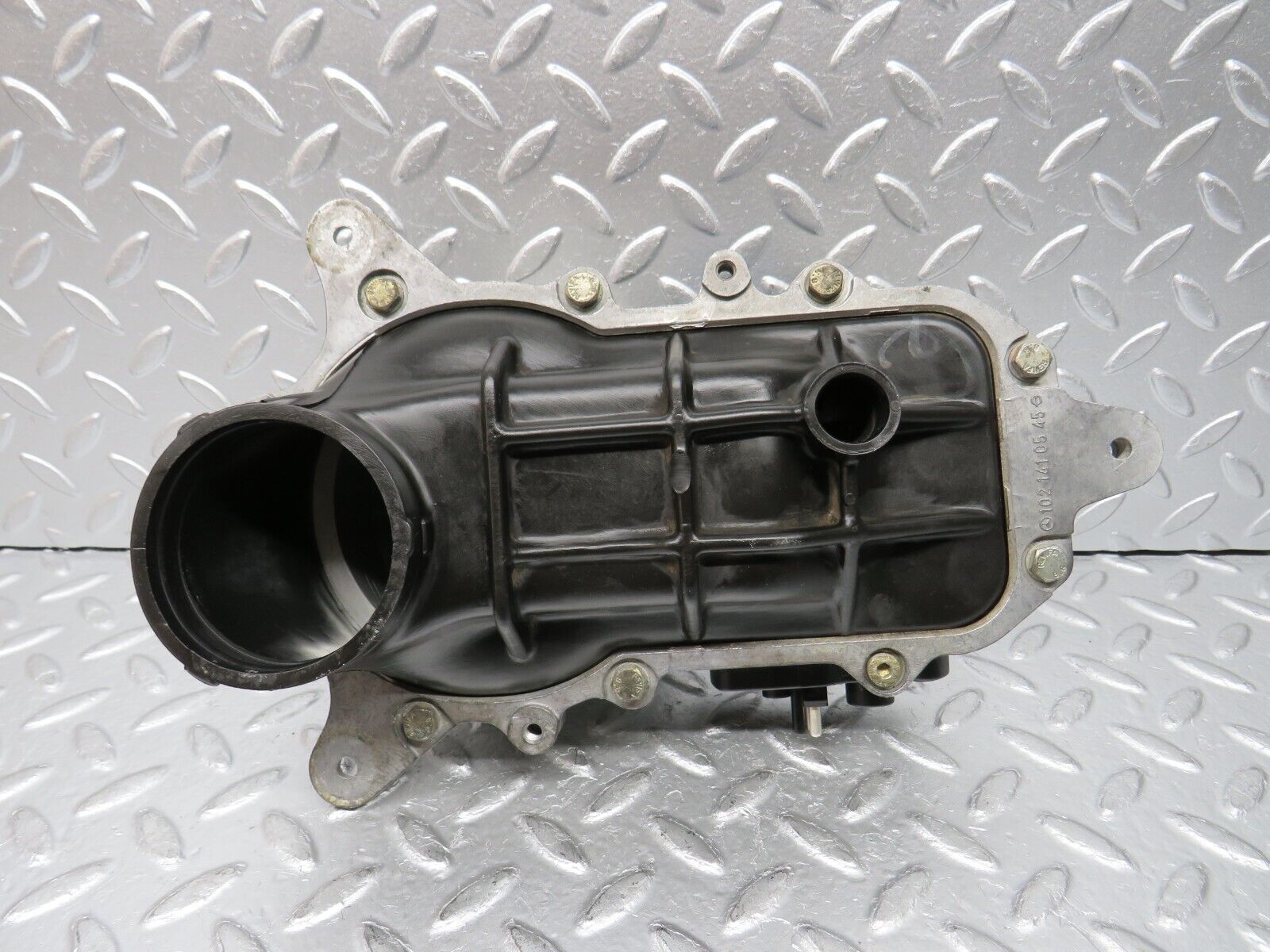30458 Mercedes-Benz W124 230E Air Flow Mass Meter Sensor Bosch 0438121043