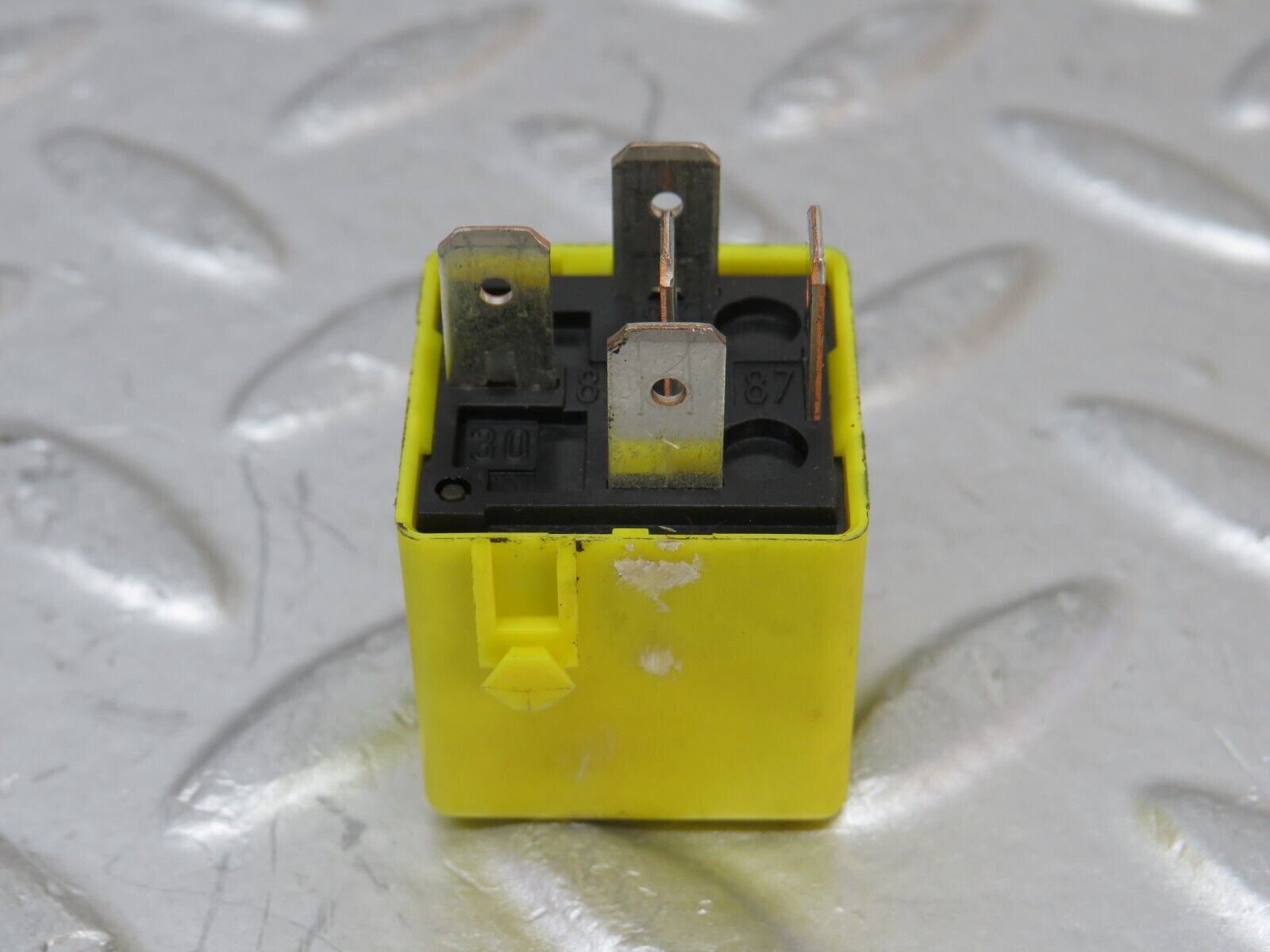 34867 Mercedes-Benz W210 320E Multi Purpose Relay 0025421419