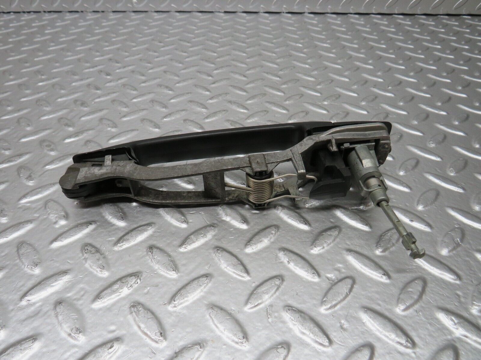 25207 Mercedes-Benz W201 190D Exterior Door Handle Front Right No Key