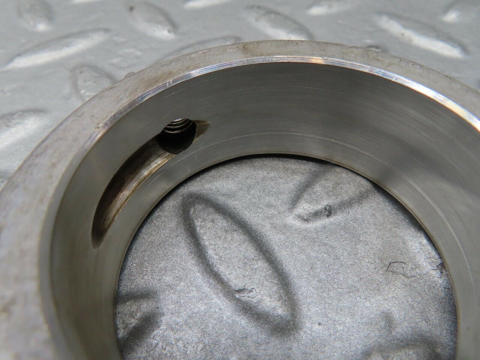 16553 Mercedes-Benz C107 350SLC Coupe Camshaft Tower Bearing 1160512112
