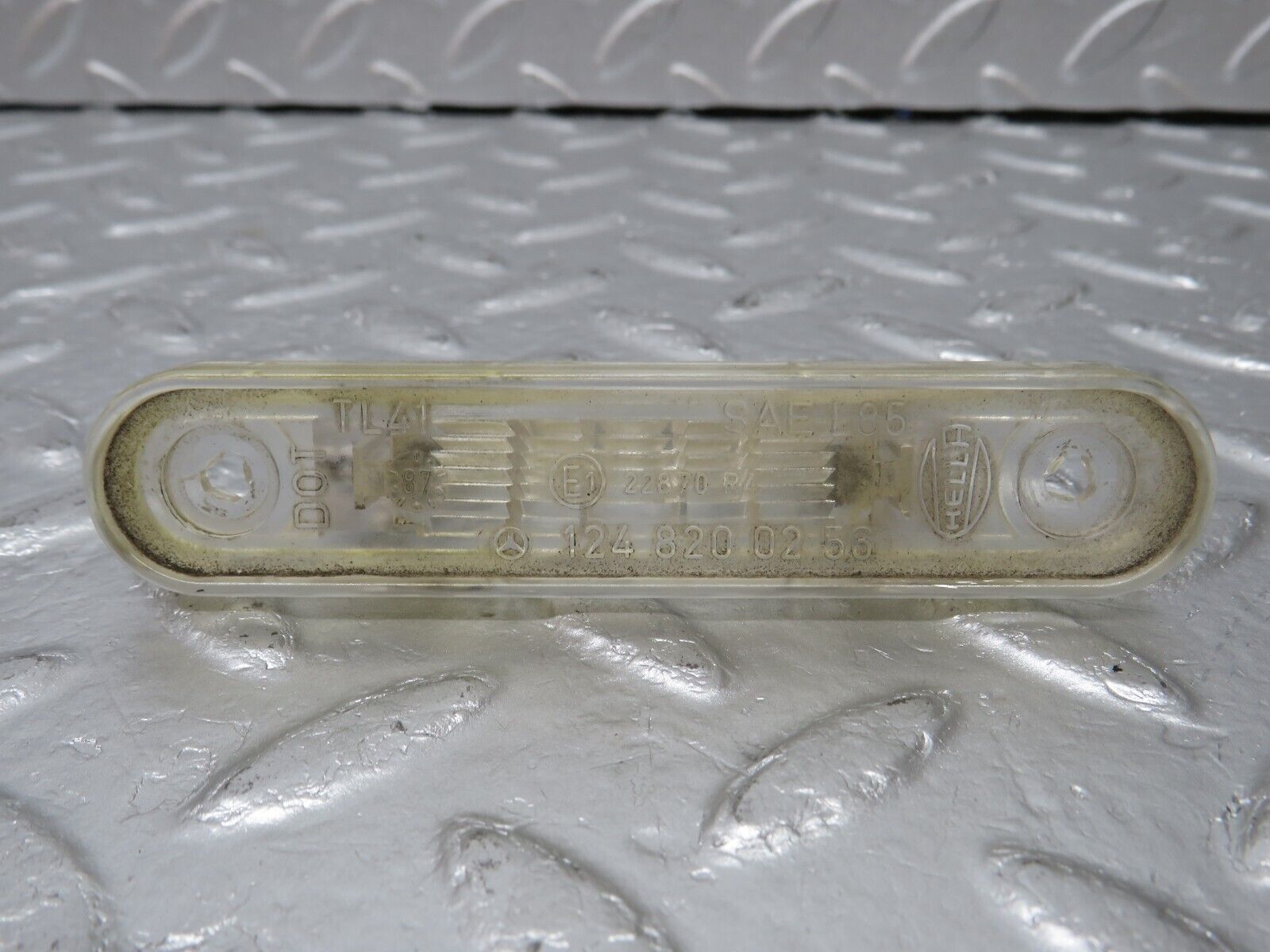 34099 Mercedes-Benz W124 260E number Plate Light Pair 1248200256