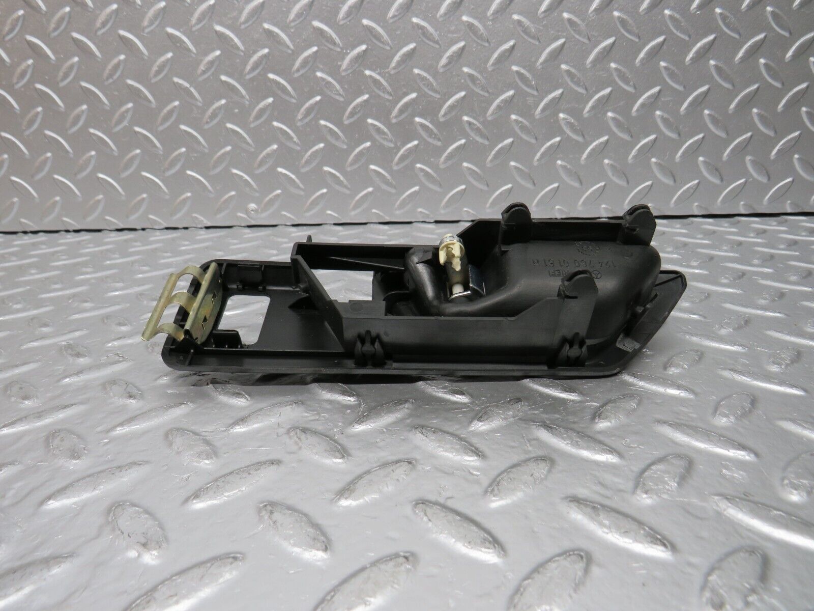 31371 Mercedes-Benz S124 220TE Rear Left Interior Door Handle 1247600161