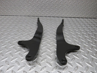 37659 Mercedes-Benz W109 300SEL Rear Anti Roll Bar Holder Bracket Pair