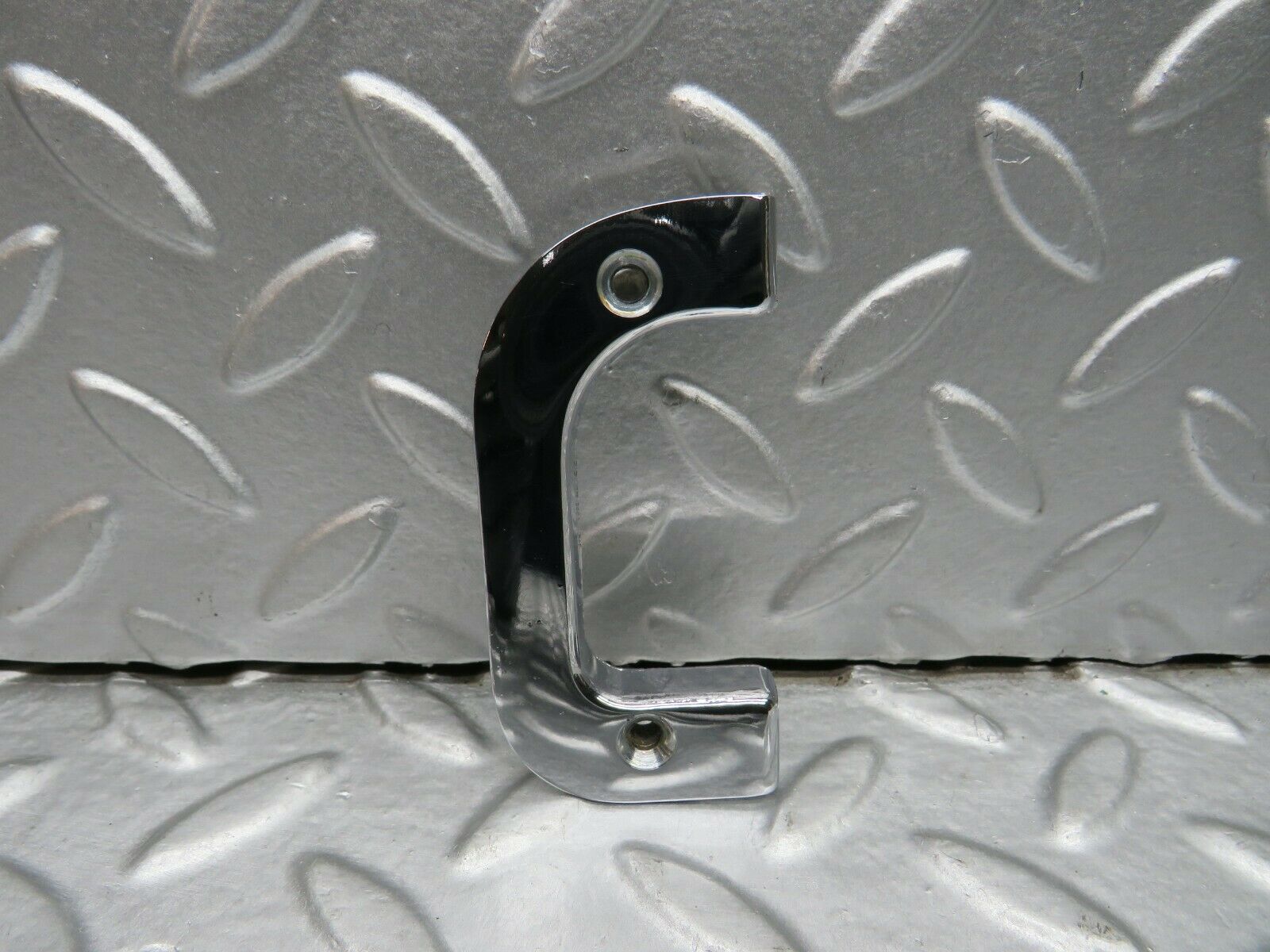 21970 Mercedes-Benz S123 280TE Wagon Right Chrome Door Latch Trim 1237230224