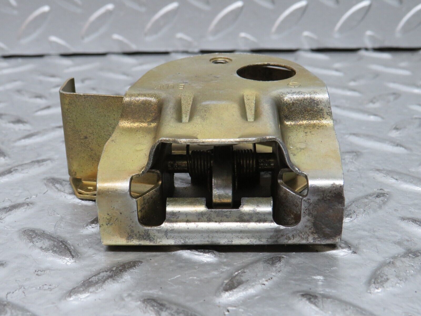 28776 Mercedes-Benz W123 230E Boot Trunk Lock